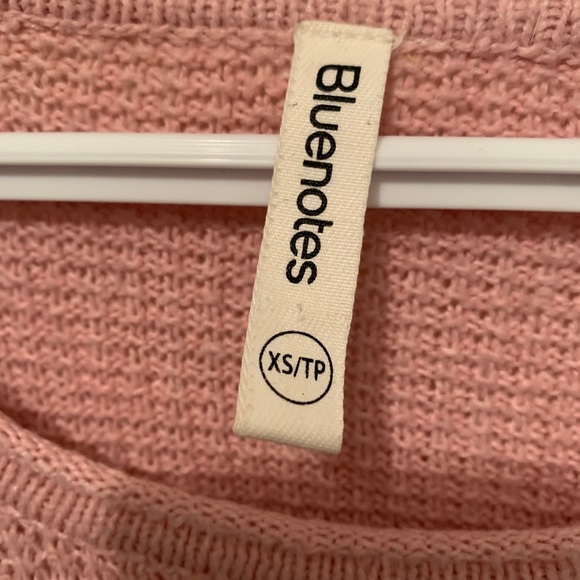 Long sleeve knit high/low long sleeve - Picture 2 of 2